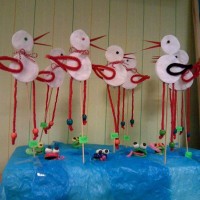  artık materyaller ,sınıf süsleri,kağit işleri,atatürk haftasi ,davetiye kartları, (1793)