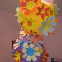  artık materyaller ,sınıf süsleri,kağit işleri,atatürk haftasi ,davetiye kartları, (183)