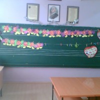 kağit işleri ,gelişim dosyası süslemesi,artık materyal .atatürk köşesi (38)