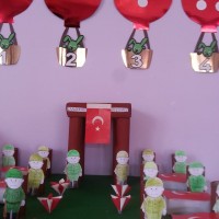 sanat etkınliği ,okuma yazmaçalişması 23 nisan çalişması ,kutlu doğum artık materyal çalişması  (2003)