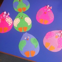 okul öncesınde kağit işler, duvar süsü ,davetiye kartları ,suluboya  çalişması (4568)