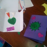 okul öncesınde kağit işler, duvar süsü ,davetiye kartları ,suluboya  çalişması (4606)