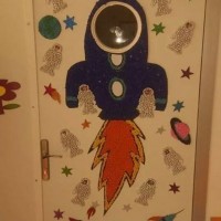 okul öncesınde kağit işler, duvar süsü ,davetiye kartları ,suluboya  çalişması (4674)