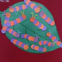 okul öncesınde kağit işler, duvar süsü ,davetiye kartları ,suluboya  çalişması (4679)