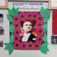 okul öncesınde kağit işler, duvar süsü ,davetiye kartları ,suluboya  çalişması (4709)