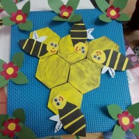 okul öncesınde kağit işler, duvar süsü ,davetiye kartları ,suluboya  çalişması (4723)