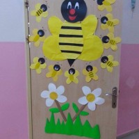 okul öncesınde kağit işler, duvar süsü ,davetiye kartları ,suluboya  çalişması (4755)