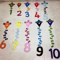 okul öncesınde kağit işler, duvar süsü ,davetiye kartları ,suluboya  çalişması (4757)