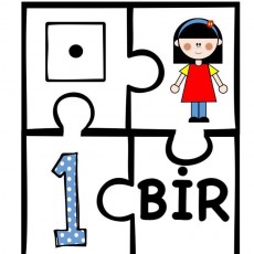 Eğitici Puzzle: Bir Çocuk ve Sayı 1 Temasıyla Eğlenerek Öğrenme