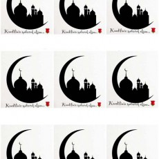 8 tane hilal ve cami silueti ile Ramazan Tebrik Kartı