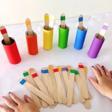 Renkli Çubuklar ve Silindirik Kutular İle Sıralama Oyunu (6 Sayı, Renkli Çubuklar, Öğrenme Etkinliği)
