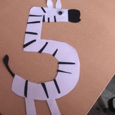 5 Numarası Şimdiye Ait Zebra Figürü ve Sayılar Eğitimi