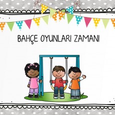Bahçe Oyunları Zamanı: Çocuklar, Salıncak ve Oyun