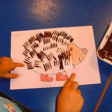 Eğlenceli Sanat Etkinliği: Kirpi Çizimi ve Renk Uygulaması