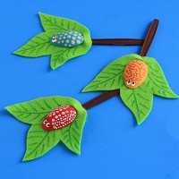 kagit işleri ,artık materyal ,sınıf süsü(579)