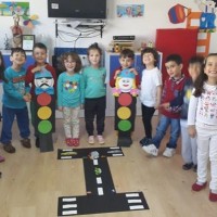 kutlu doğüm ,kurban bayramı ,artık materyal ,kağit işleri ,sınıf süsü ,anneler günü ,babalar günü ,gelişim raporu  (3734)