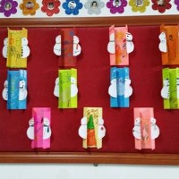 okul öncesi kağit işleri ,duvar süsü ,suluboya çalişması (272)