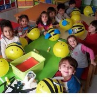okul öncesınde kağit işler, duvar süsü ,davetiye kartları ,suluboya çalişması (6342)
