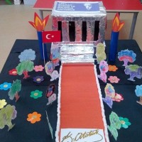 okul öncesınde kağit işler, duvar süsü ,davetiye kartları ,suluboya çalişması (6442)