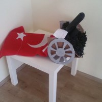 okul öncesınde kağit işler, duvar süsü ,davetiye kartları ,suluboya çalişması (6665)