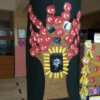 okul öncesınde kağit işler, duvar süsü ,davetiye kartları ,suluboya çalişması (6767)