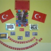 okul öncesınde kağit işler, duvar süsü ,davetiye kartları ,suluboya çalişması (6795)